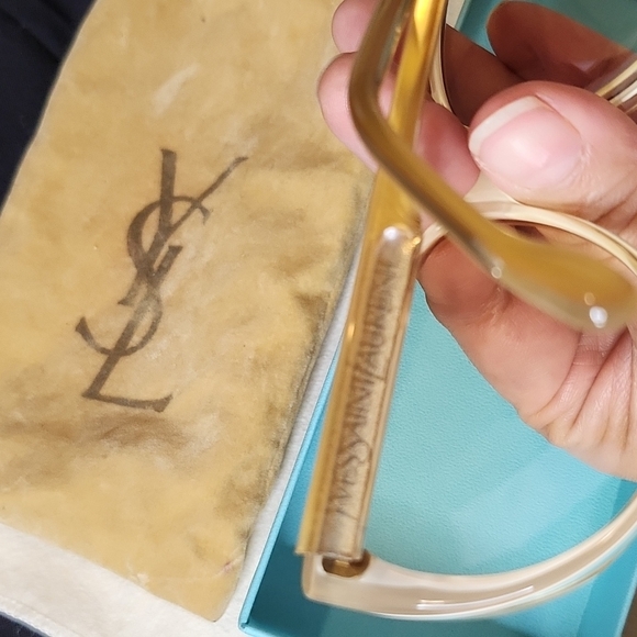 Yves Saint Laurent Vintage YSL sunglasses Authentic - Picture 16 of 16